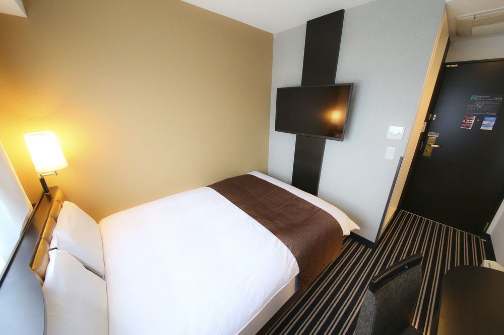Apa Hotel Higashi Nihombashi Ekimae Токіо Екстер'єр фото